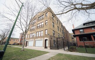 1436 Jarvis Complex