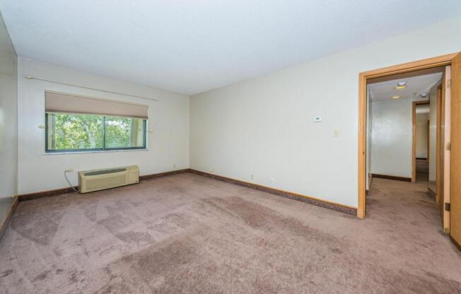 2 beds, 2 baths, 1,210 sqft, $1,950