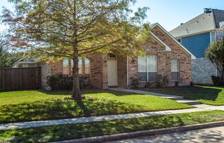 AVAILABLE NOW! BEAUTIFUL 3 Bedroom Home located in Allen, TX with parking for RV in Backyard!