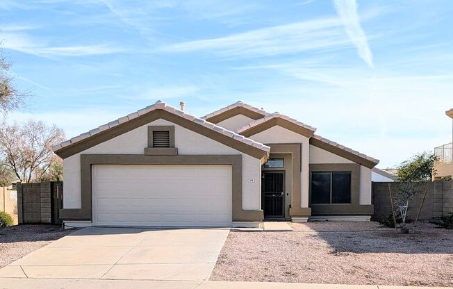AVAILABLE NOW IN GREAT GILBERT LOCATION - NEELY RANCH!!!