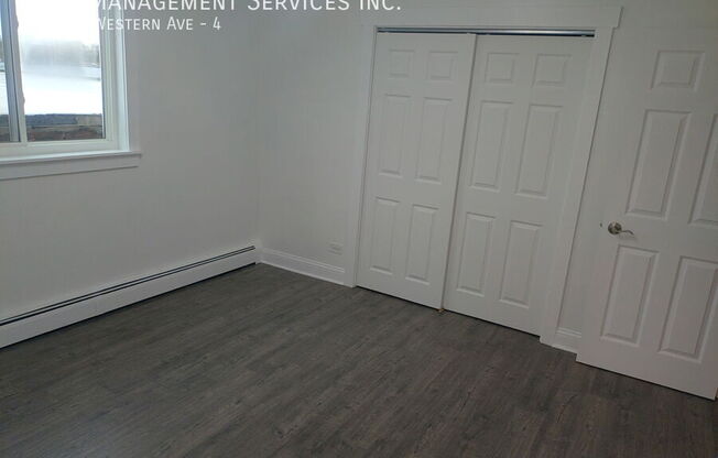 12151 S WESTERN AVE
