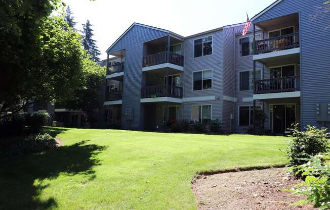 Green Outdoor at Townfair Apartments, Oregon, 97030