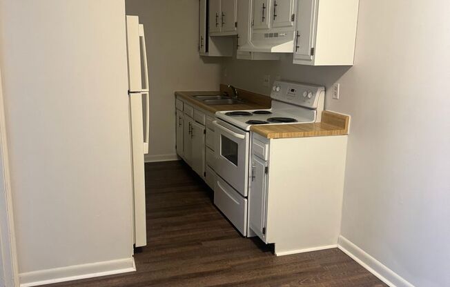 1 bed, 1 bath, 550 sqft, $725, Unit 191
