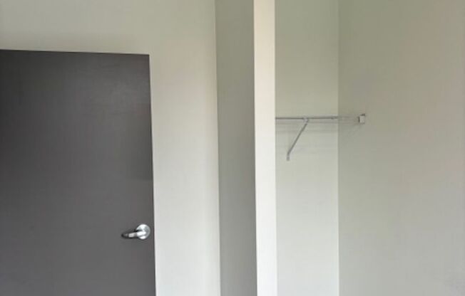 1 bed, 1 bath, 386 sqft, $1,450, Unit 407