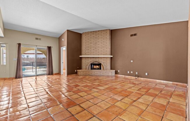 3 beds, 2 baths, $2,790