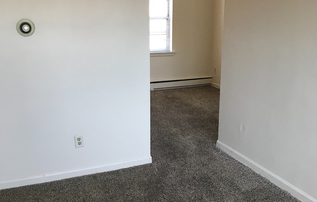 1 bed, 1 bath, 625 sqft, $685, Unit 1300-1214