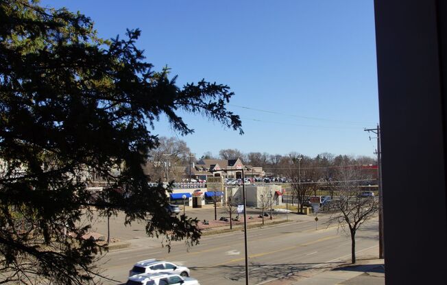 2 beds, 1.5 baths, $1,798, Unit 205
