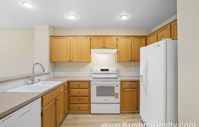 Lovely Traditional 3 BD* 2.5 BA* Cottage Home Located In Kaiser Woods Community In North Bethany!