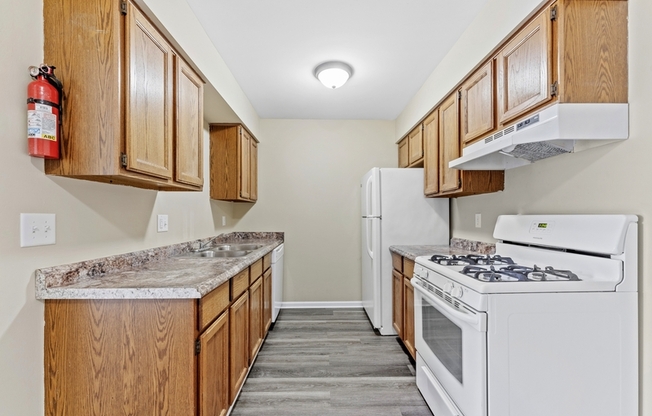 2700 6 ST