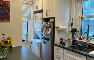 1 bed, 1 bath, 1,100 sqft, $2,050, Unit 5C