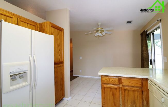 3 beds, 2 baths, $1,750