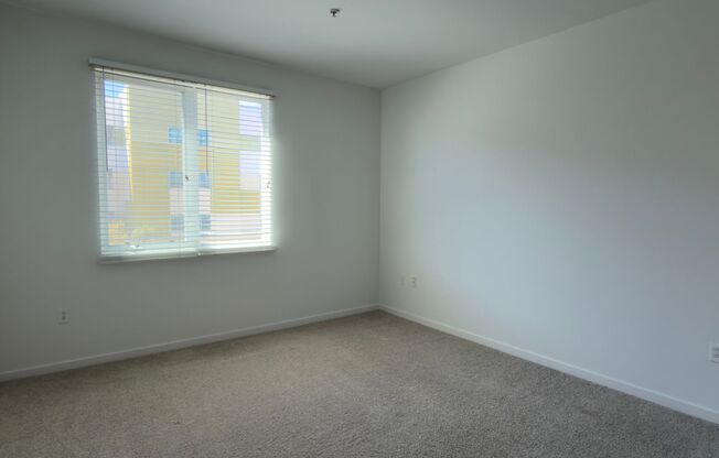 2 beds, 2 baths, 1,072 sqft, $3,495, Unit 525