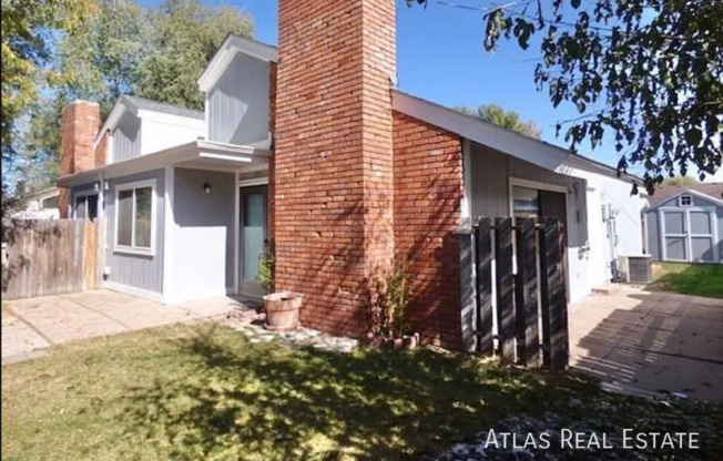 320 N 25 AVE CT