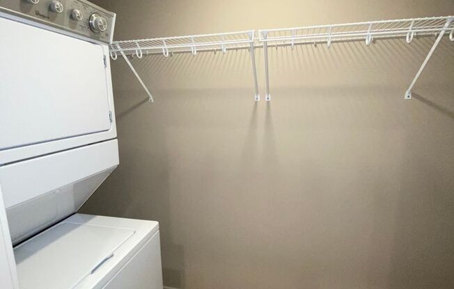 1 bed, 1 bath, 783 sqft, $1,335, Unit 608