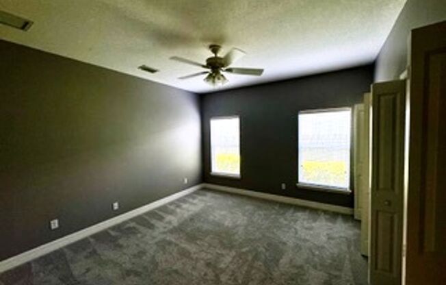 2 beds, 2 baths, $2,100