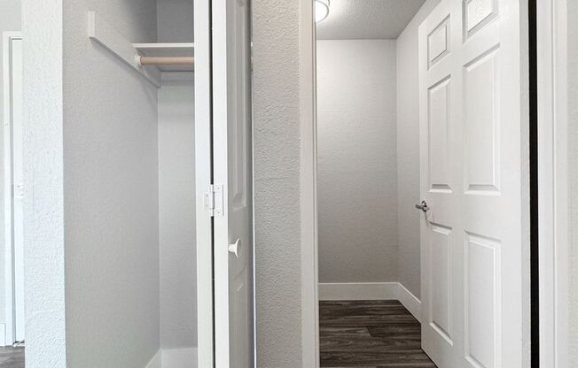 1 bed, 1 bath, 636 sqft, $1,595, Unit 427
