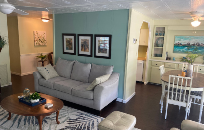 Prete-1510 Ariana St # 94