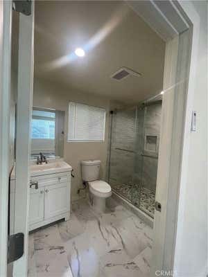 Studio, 1 bath, 400 sqft, $1,950