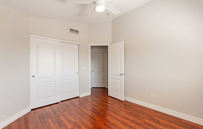 4 beds, 2.5 baths, $3,375