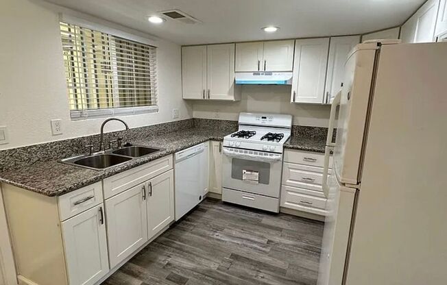 3 Bedroom / 2 Bathroom $1,650