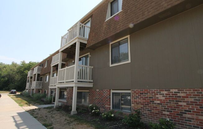 4921 COPPER CRK RD