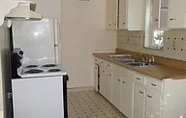 1 bed, 1 bath, $1,400