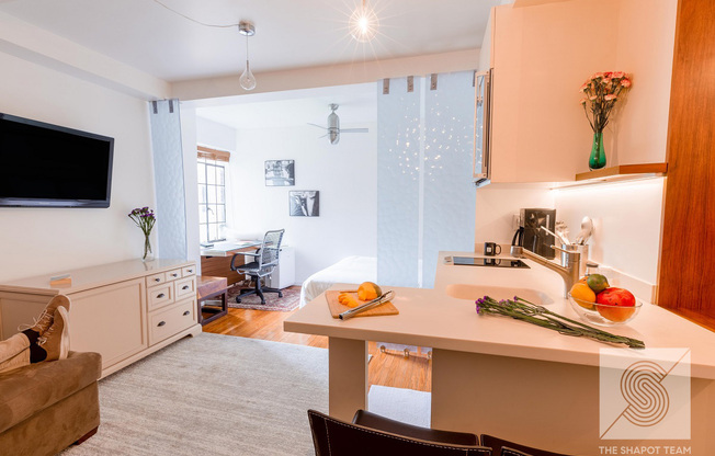 Studio, 1 bath, $3,150, Unit 1609
