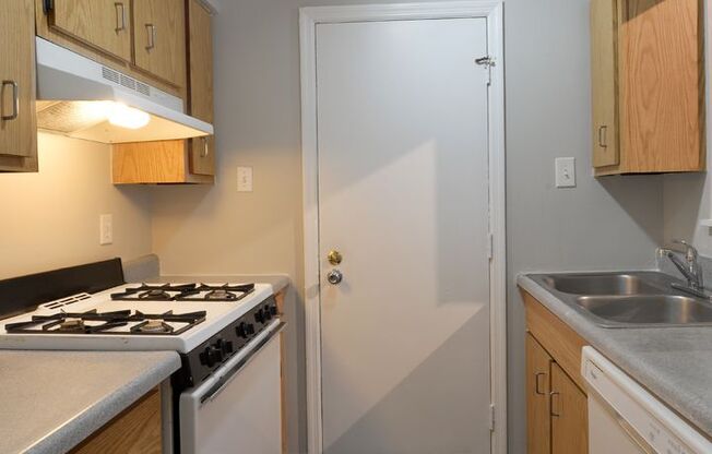 1 bed, 1 bath, 625 sqft, $850, Unit 1804-1 South 8th