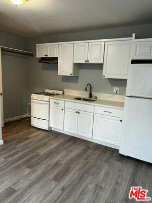 Studio, 1 bath, 200 sqft, $1,495, Unit 2