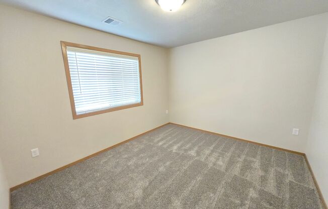 1 bed, 1 bath, 756 sqft, $1,025, Unit 3500 102