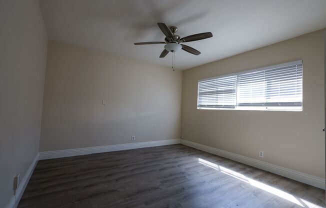 1 bed, 2 baths, $2,195, Unit 04