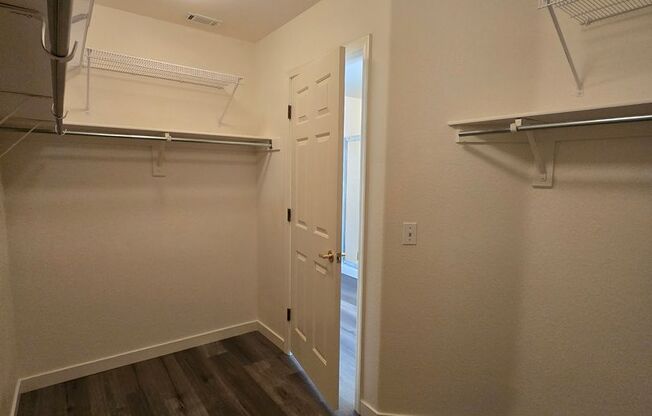 3 beds, 3 baths, $2,395
