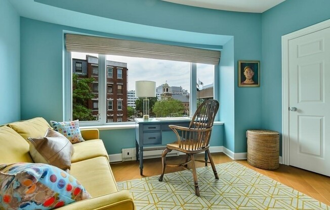 3 beds, 2.5 baths, 1,737 sqft, $6,800, Unit 310