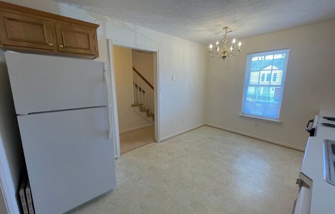 Meadows Court 12-19,21-23