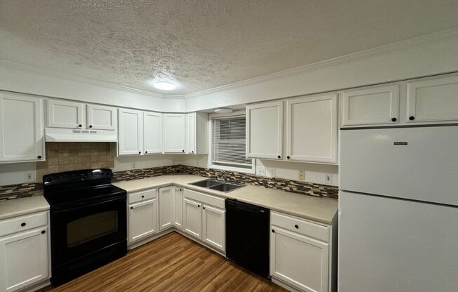 1104 - 1116 Mazatlan Cir.