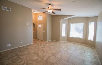 Amazing 3 bedroom 2 bath home in East El Paso!