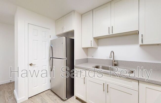 1442 Lusitana St. #101