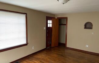 3 beds, 1 bath, $850