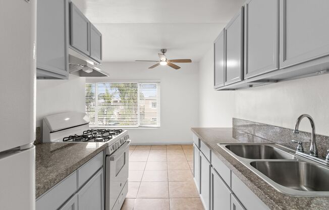 1 bed, 1 bath, 614 sqft, $1,695, Unit 20