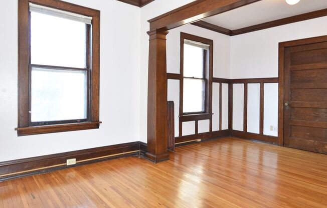 Studio, 1 bath, 375 sqft, $825, Unit 10 - 208