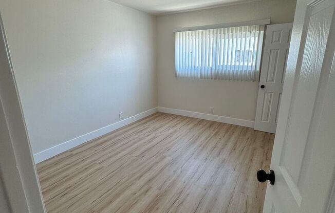 1 bed, 1 bath, 575 sqft, $1,995, Unit 3530-30 Emerald