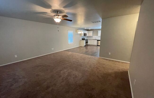 Great 3 Bed 2 Bath Home in CARL ALBERT SCHOOL DISTRICT!!