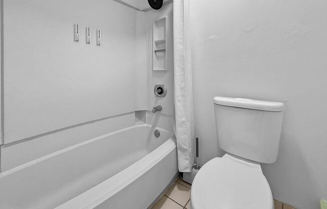 Studio, 1 bath, 500 sqft, $1,880, Unit BLDG 1036 - APT 103