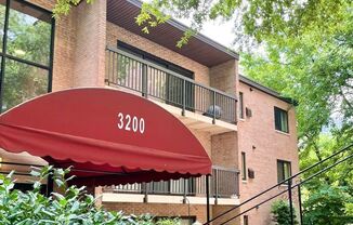 3200 S 28 ST