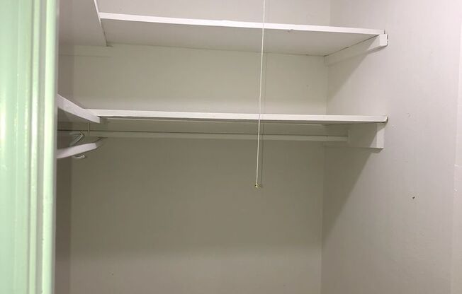 2 beds, 2 baths, 1,075 sqft, $1,300, Unit 22