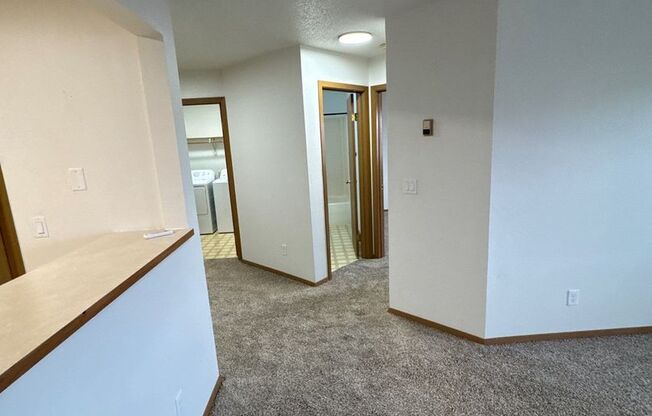 1 bed, 1 bath, 698 sqft, $900, Unit 314