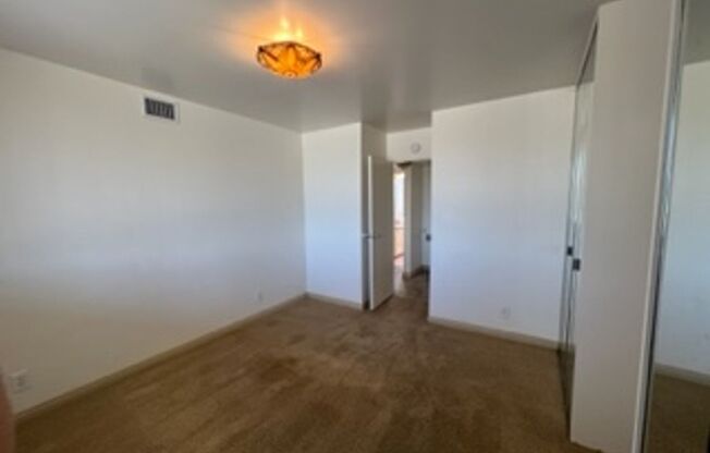 2 beds, 2 baths, $2,250, Unit #334J