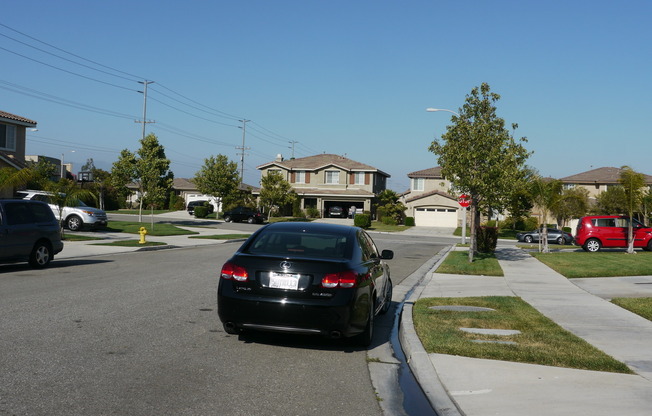 Spacious 4-Bedroom Home in North Fontana – Move-In Ready!