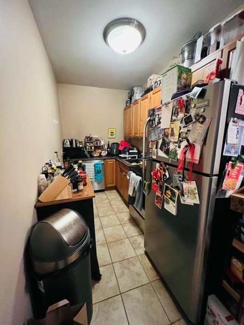 9 RICE ST