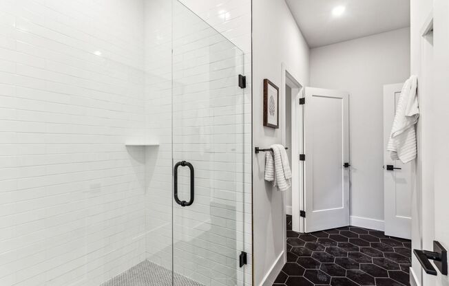 1 bed, 1 bath, 675 sqft, $1,625, Unit 114